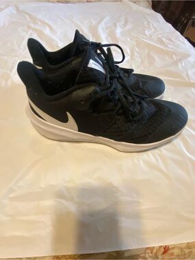 Nike Kobe Women’s' Black and White Athletic Shoes